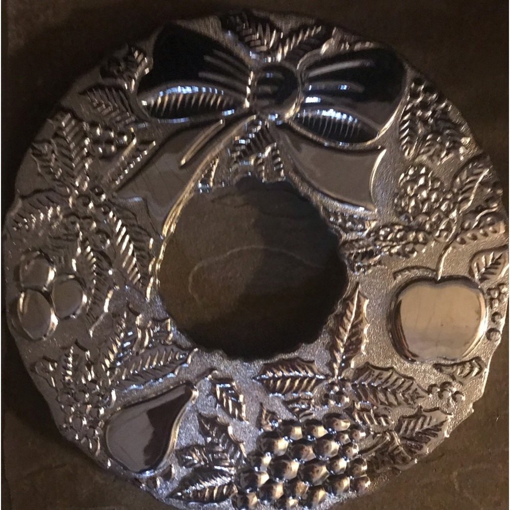 Della Robbia Trivet